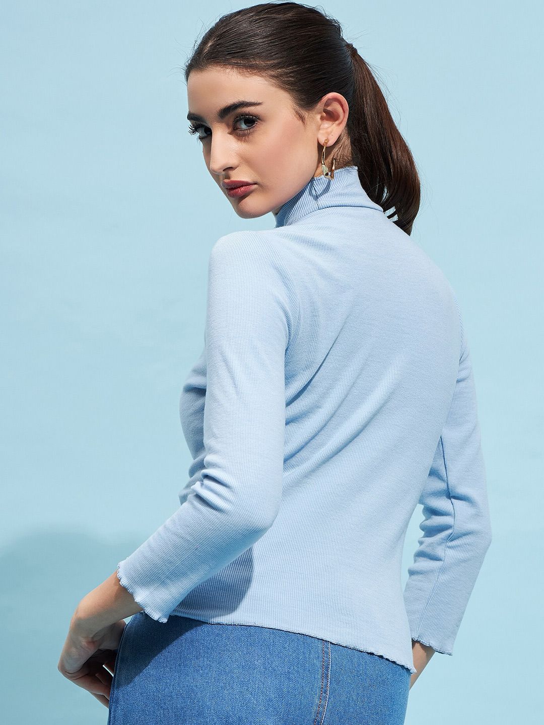 STREET 9 High Neck Fitted Top