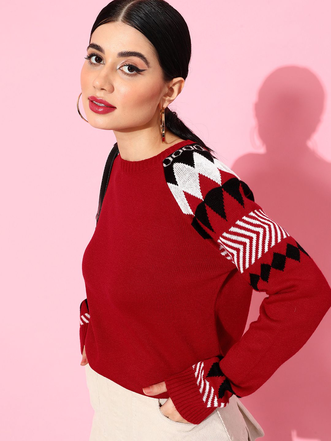 DressBerry Women Geometric Printed Pullover Sweater