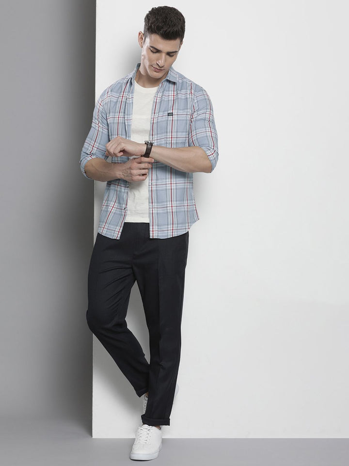 The Indian Garage Co Men Slim Fit Opaque Checked Casual Shirt