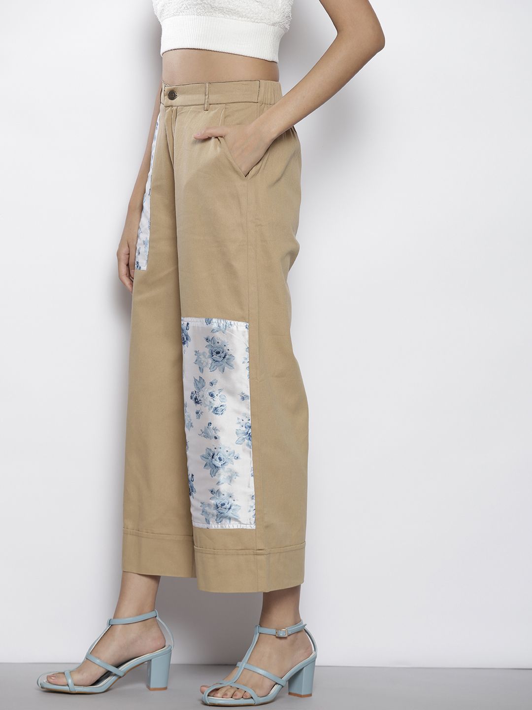 SASSAFRAS Women Khaki Floral Printed Comfort Loose Fit Easy Wash Cotton Parallel Trousers