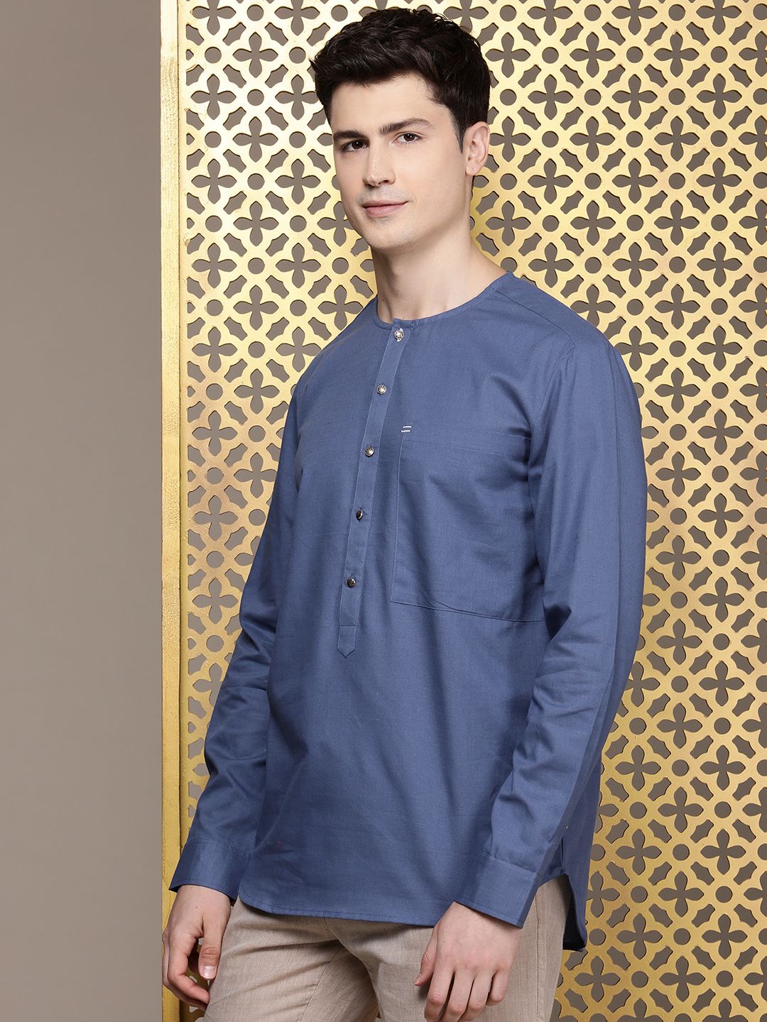 House of Pataudi Solid Round-Neck Rozana Short Kurta