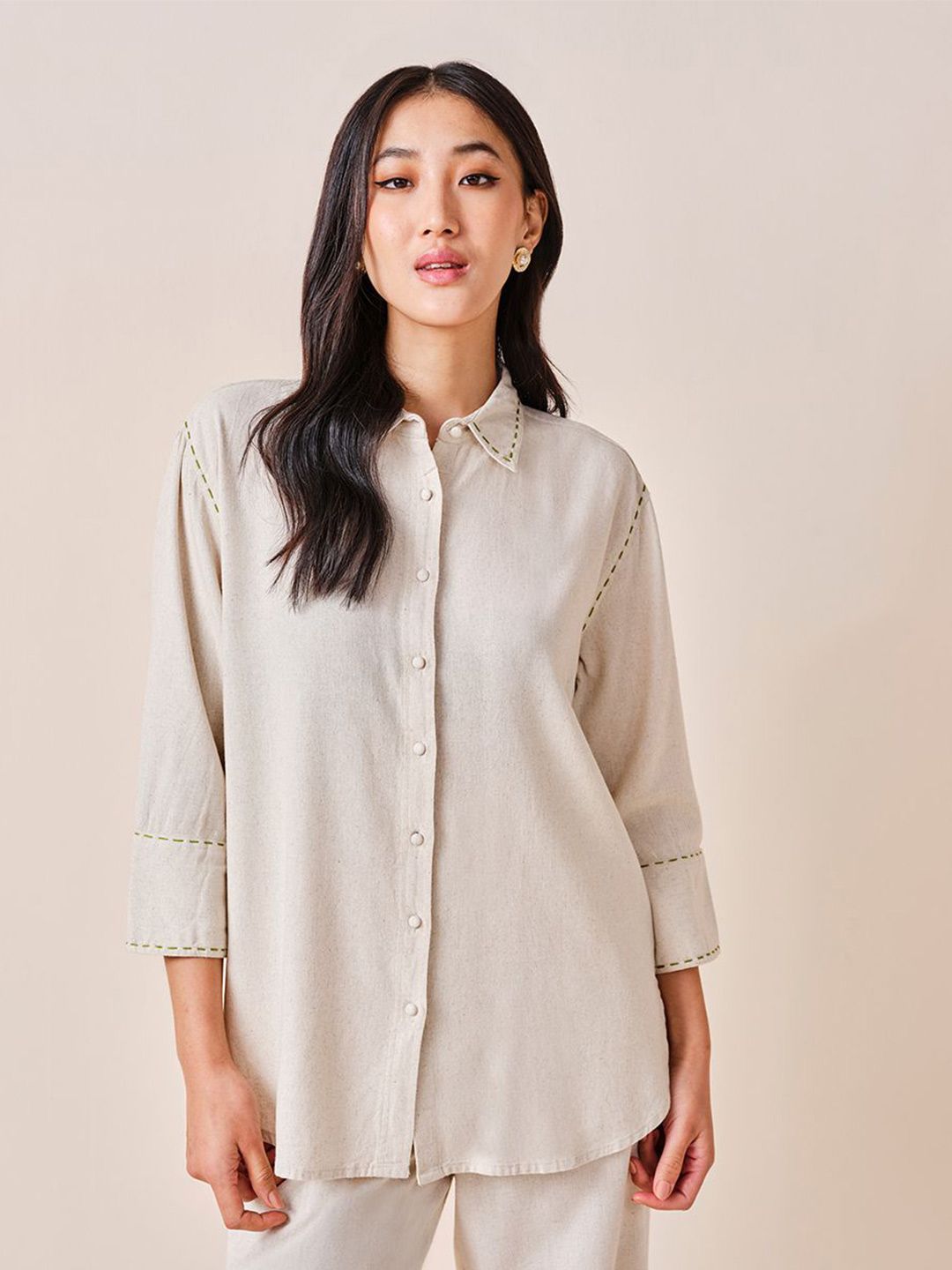 AND Shirt Collar Cuffed Sleeves shirt style Longline Top
