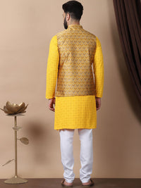Kurta Kapas Tulen Sulaman Bunga Mustard Kuning Anouk dengan Jaket Churidar & Nehru