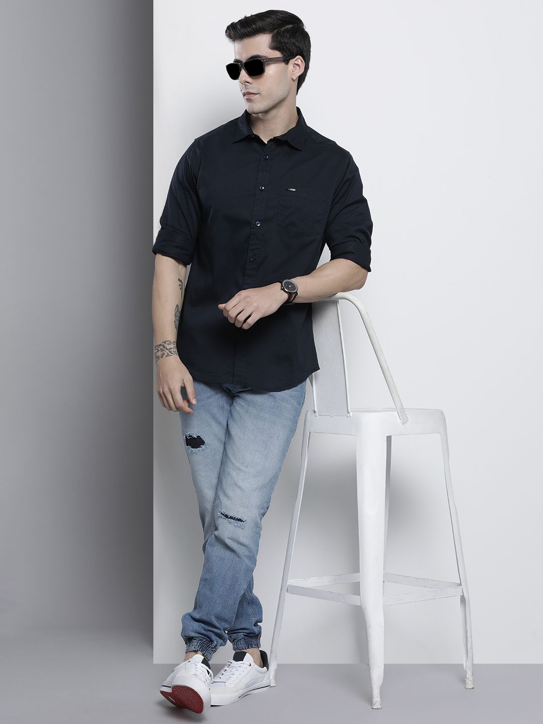The Indian Garage Co Men Navy Blue Comfort Casual Shirt