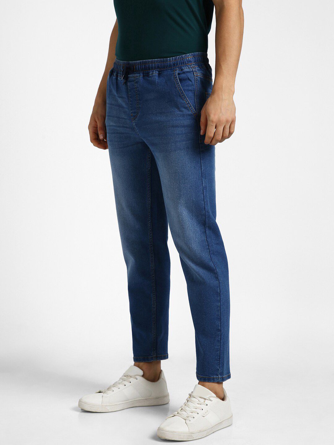 Urbano Fashion Men Mid Rise Light Fade Crinkle Stretchable Jeans