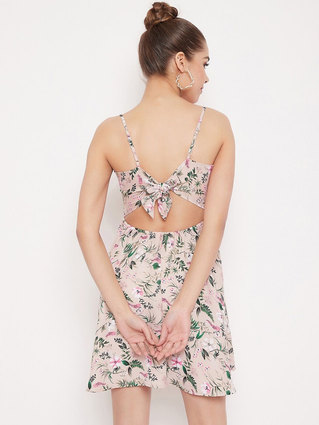 Berrylush Women Beige Printed Fit and Flare Dress