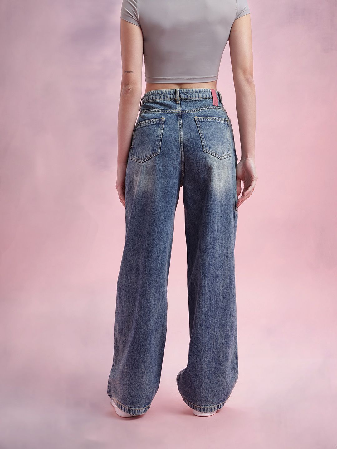 DressBerry Women Straight Fit Pure Cotton Ripped Jeans