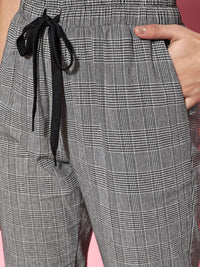 Berrylush Women  Grey Checked Utility Trousers