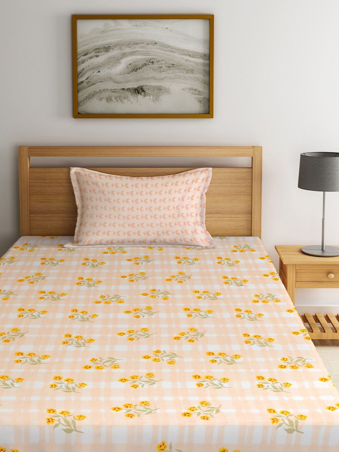 KLOTTHE Yellow & White Floral Printed 300 TC Single Bedsheet & Pillow Cover