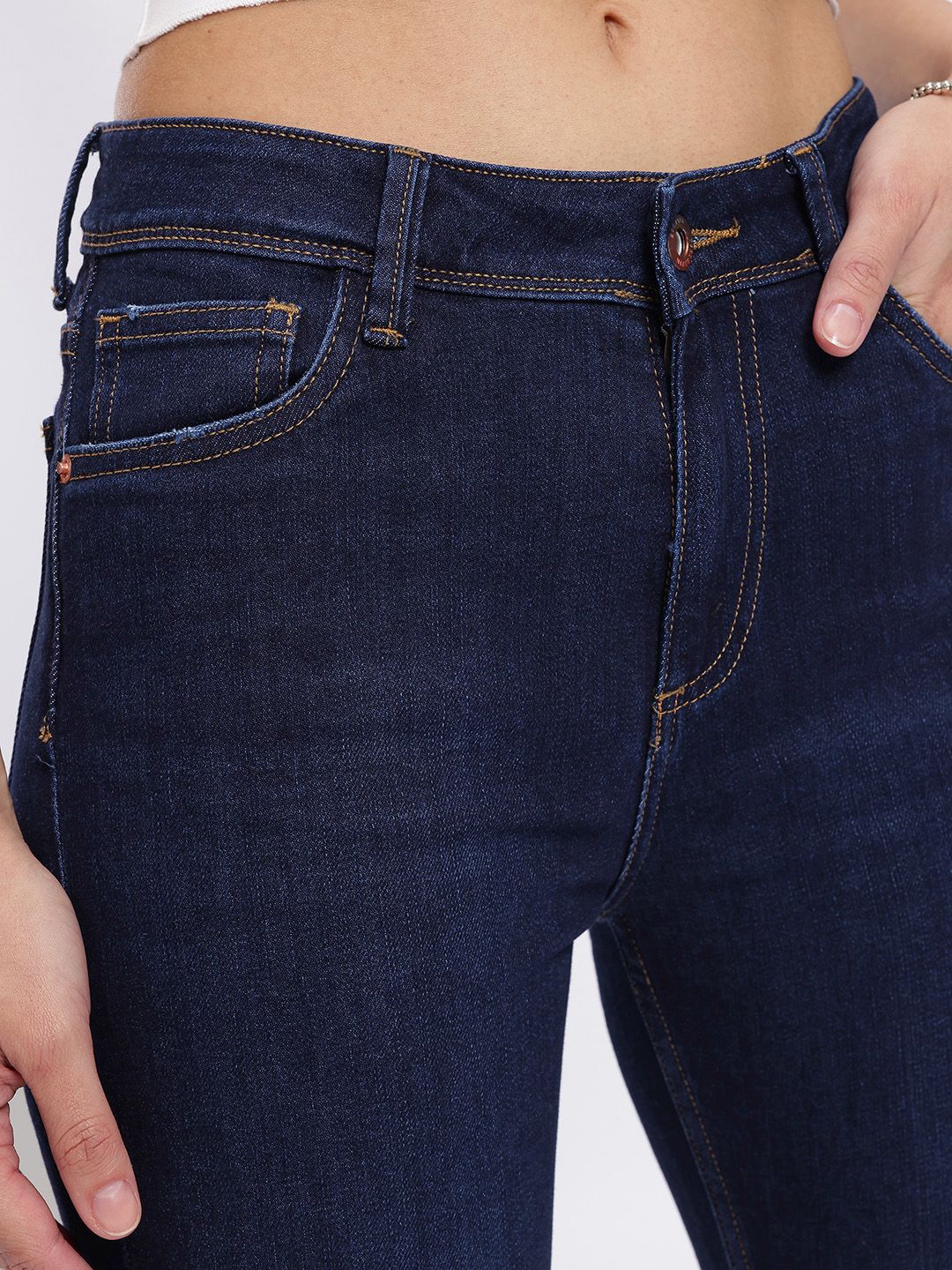 DressBerry Women Light Fade Stretchable Jeans