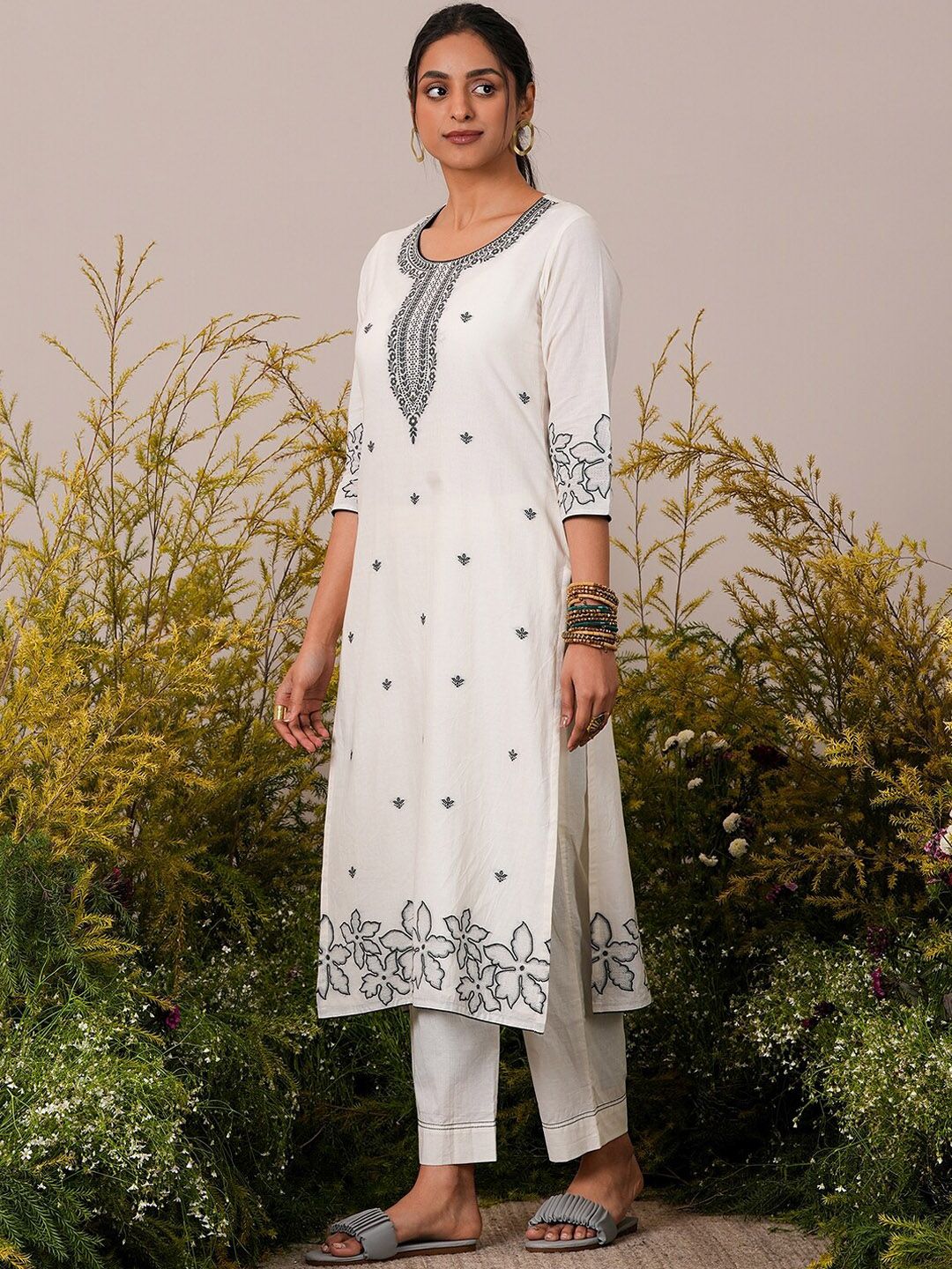 Libas Floral Regular Pure Cotton Kurta with Trousers & Dupatta