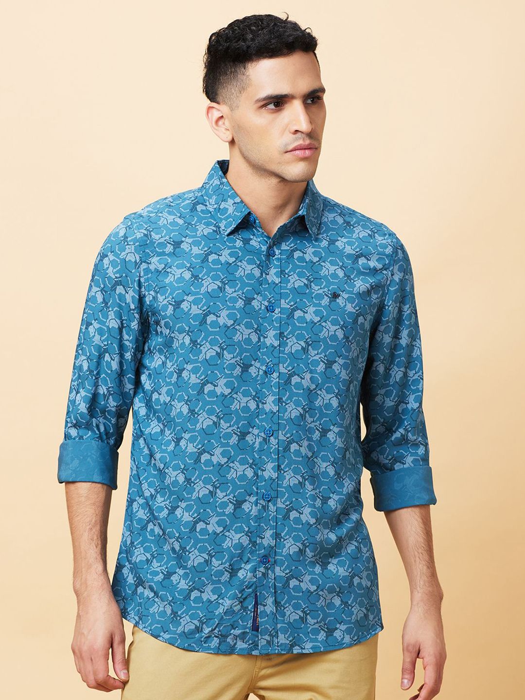 Being Human Men Slim Fit Floral Opaque Printed Casual Shirt