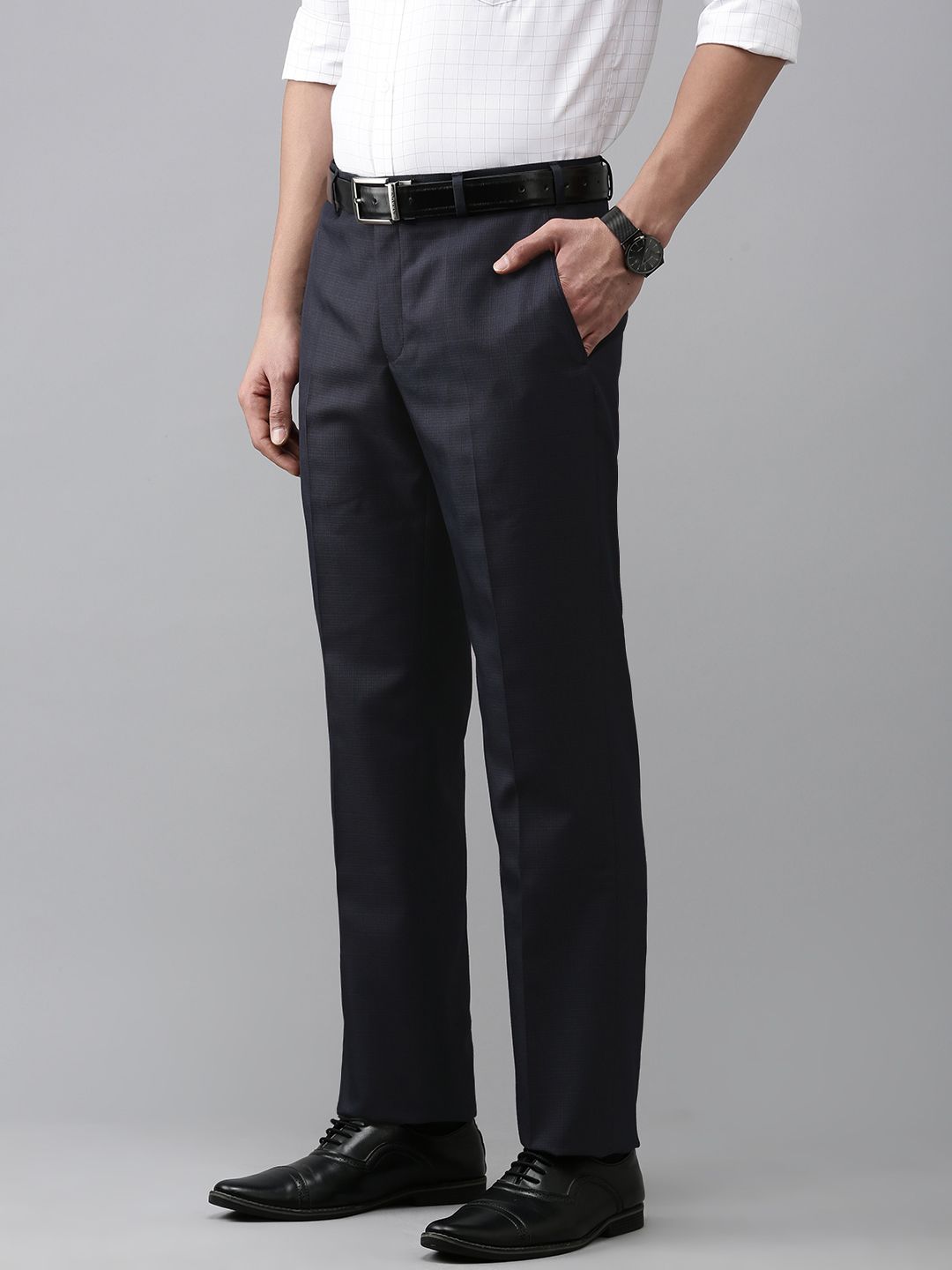 Park Avenue Men Textured Smart Slim Fit Formal Trousers