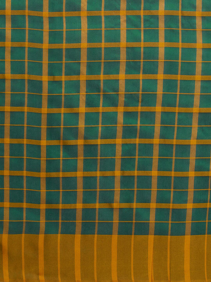 Saree mall Checks Silk Blend Saree