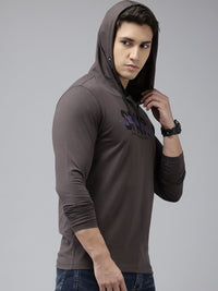 SPYKAR Typography Printed Hooded Slim Fit T-shirt