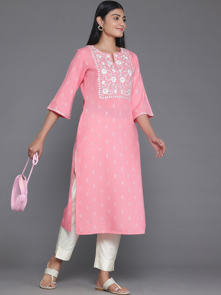 Libas Ethnic Motifs Embroidered Round Neck Three-Quarter Sleeves Kurta