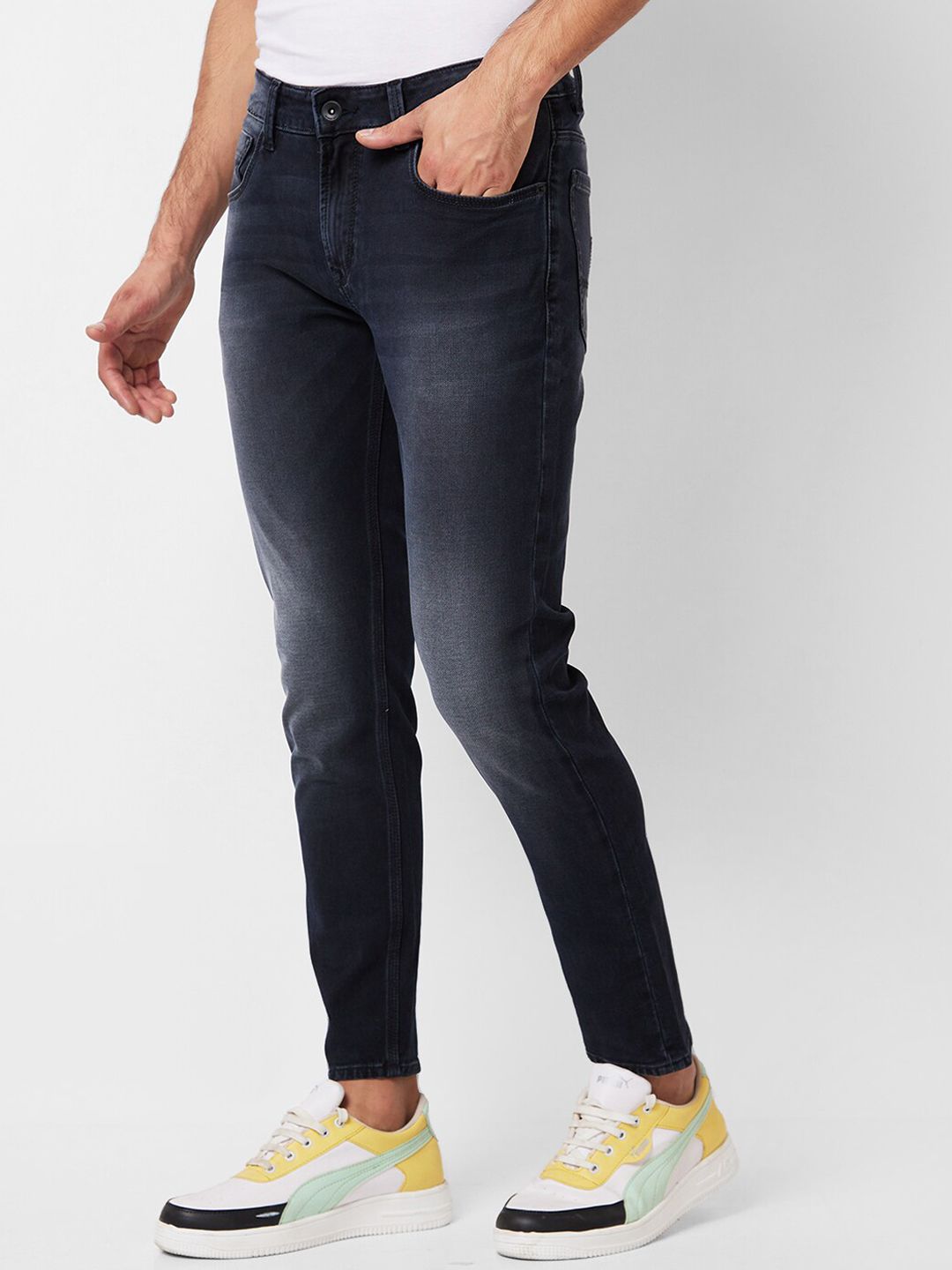 SPYKAR Men Mid Rise Slim Fit Heavy Fade Cotton Jeans