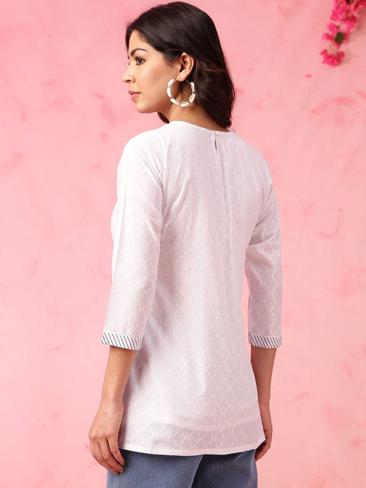 Anouk Floral Embroidered V-Neck Pure Cotton Straight Short Kurti