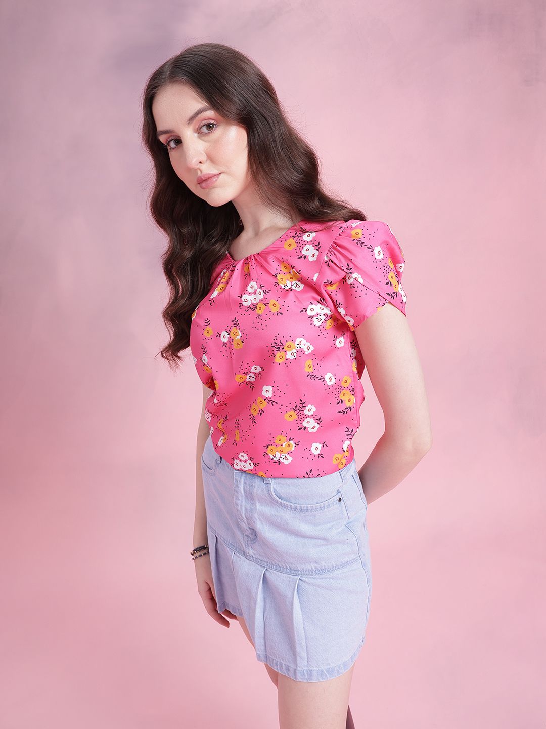 DressBerry Floral Print Gathered Detail Puff Sleeves Top