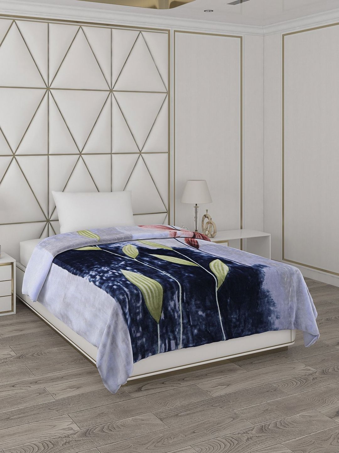 Monte Carlo Blue & Purple Floral Printed Mild Winter 500 GSM Single Bed Blanket