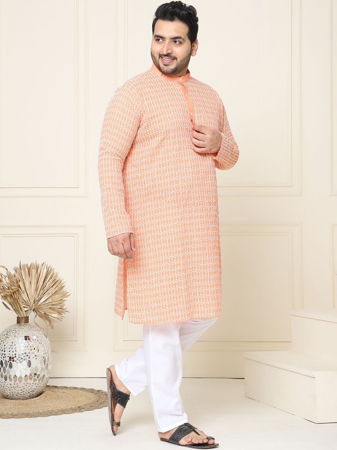 SOJANYA PLUS Floral Embroidered Thread Work Pure Cotton Straight Kurta with Pyjamas