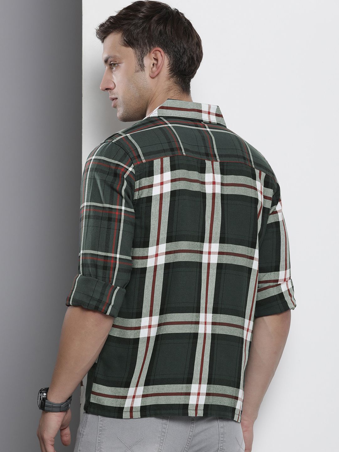 The Indian Garage Co Men Opaque Checked Casual Shirt