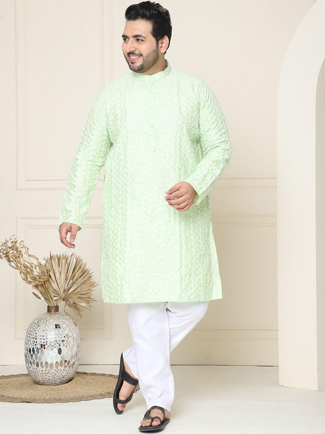 SOJANYA PLUS Floral Embroidered Thread Work Silk Cotton Straight Kurta with Pyjamas