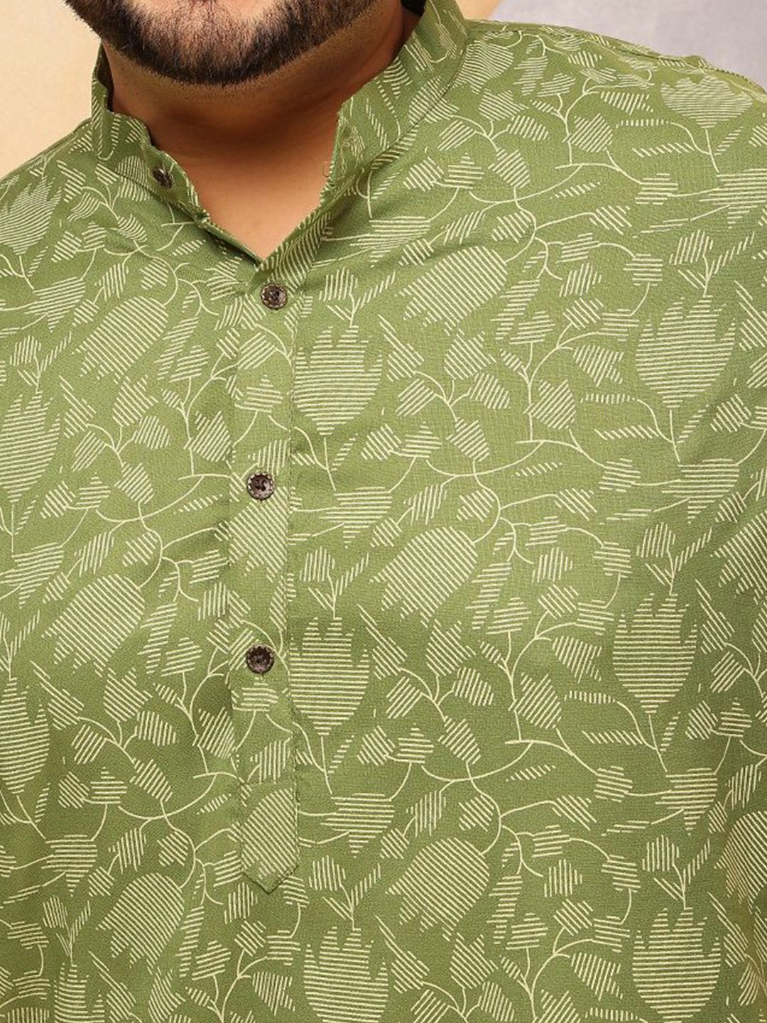 SOJANYA PLUS Floral Printed Mandarin Collar Straight Kurta