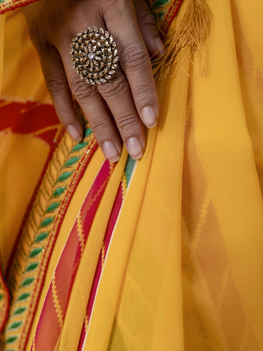 KALINI Striped Pure Georgette Saree