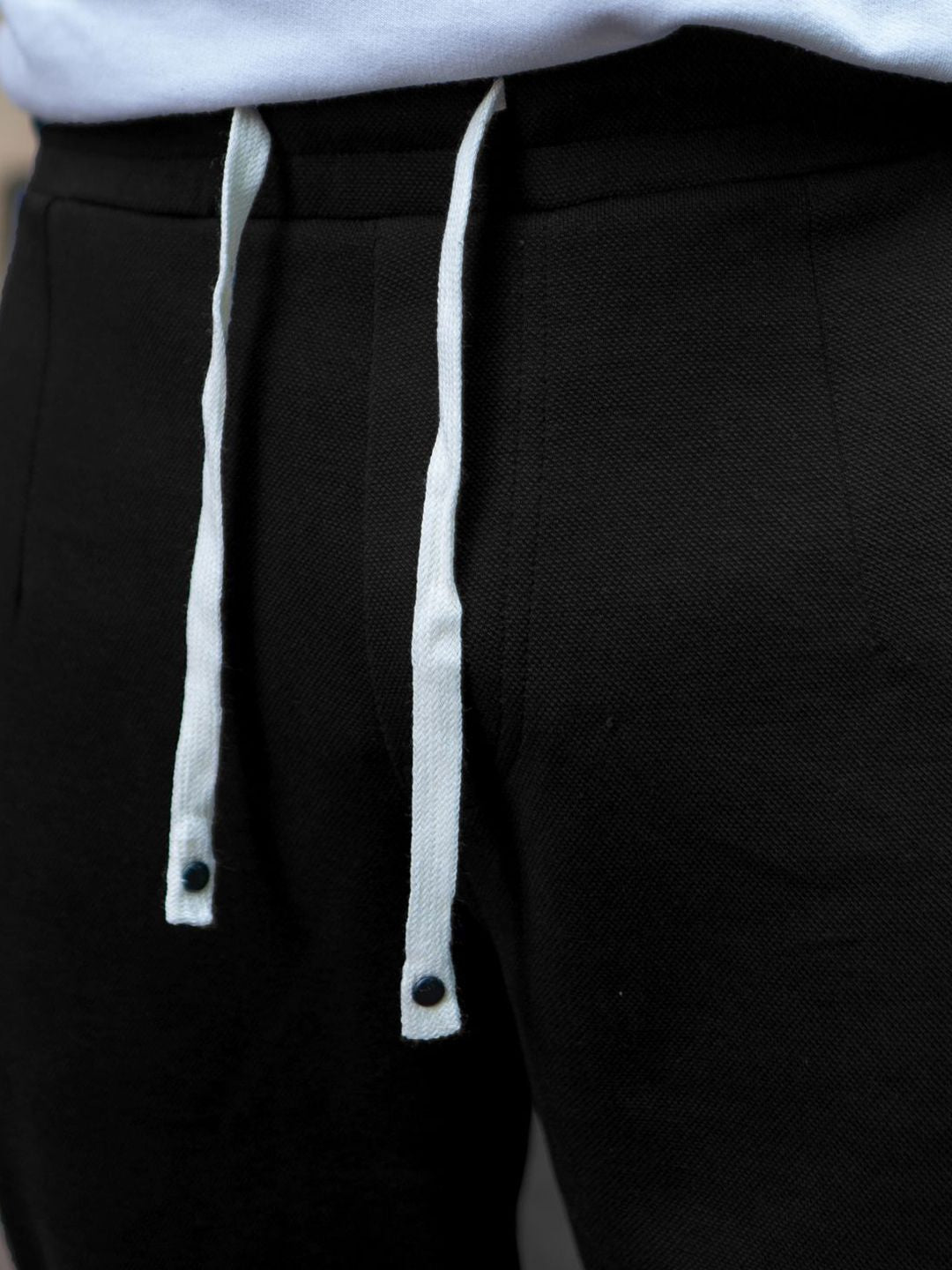 Powerlook Men Black Knitted Regular Fit Mid-Rise Cotton Track Pant