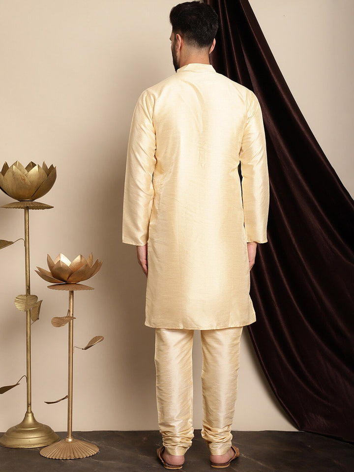 Kurta Sutera Dupion Biasa Anouk Beige Band Collar dengan Churidar