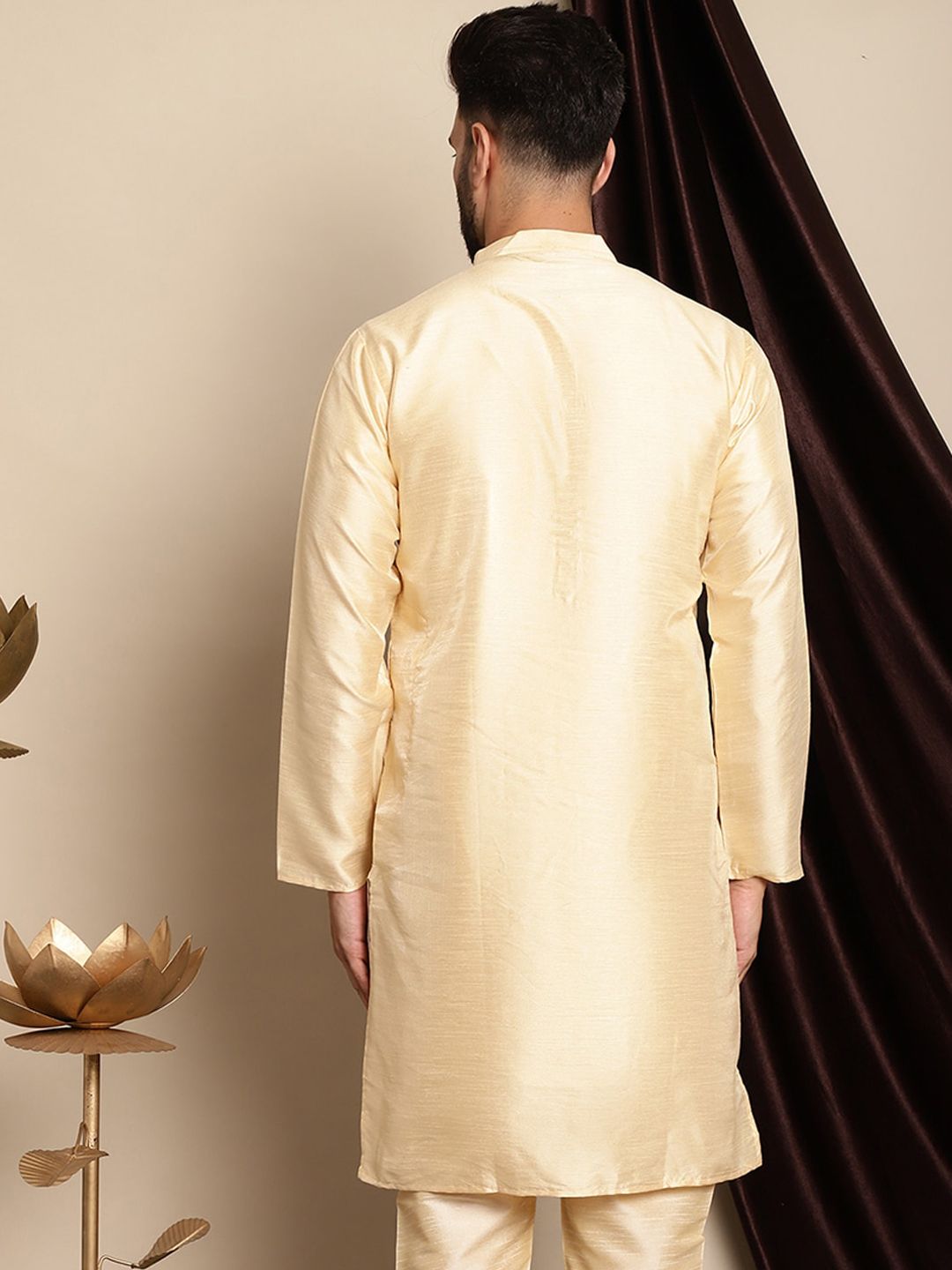 Anouk Band Collar Dupion Silk Straight Silk Cotton Kurta Biasa