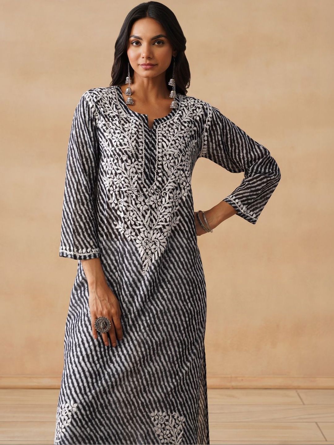 Rumah Wanita Chikankari Bercetak Chikankari Kurta