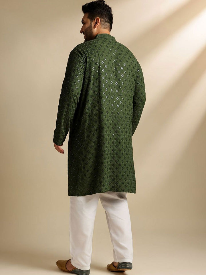 SOJANYA PLUS Embroidered Mandarin Collar Straight Pure Cotton Kurta