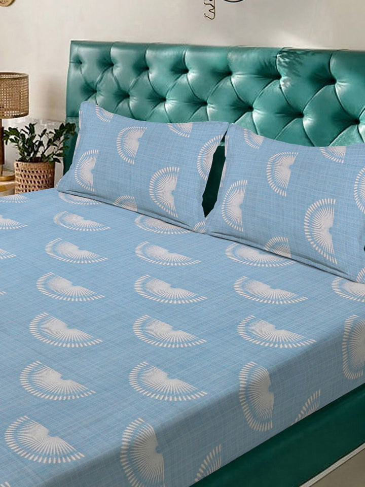 KLOTTHE Blue Geometric Printed Fitted 300TC Double King Bedsheet With 2 Pillow Cover