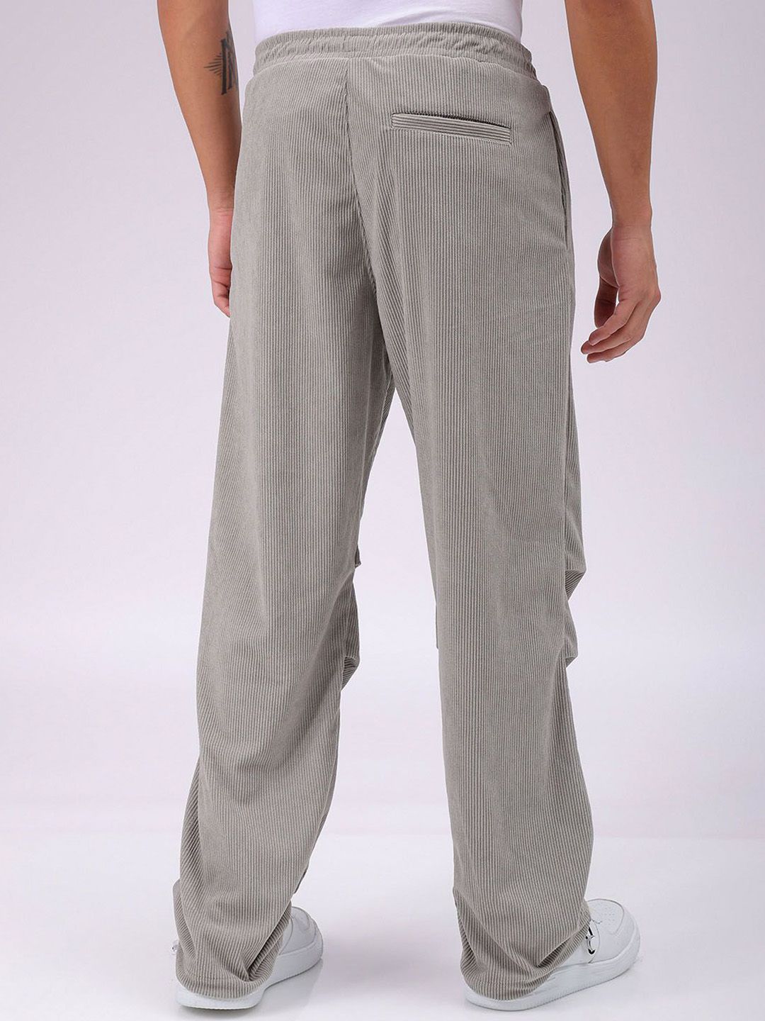 The Indian Garage Co Men Textured Tapered Fit Trousers