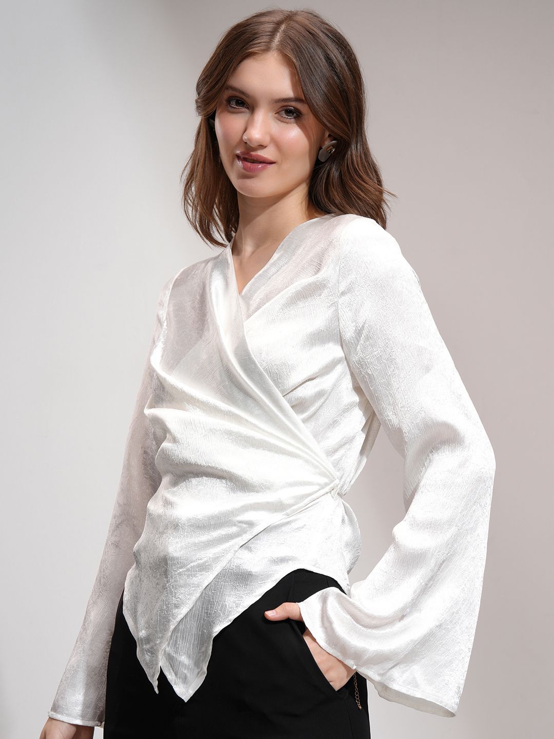 ESPYR By Tokyo Talkies Women Solid Ruched Top