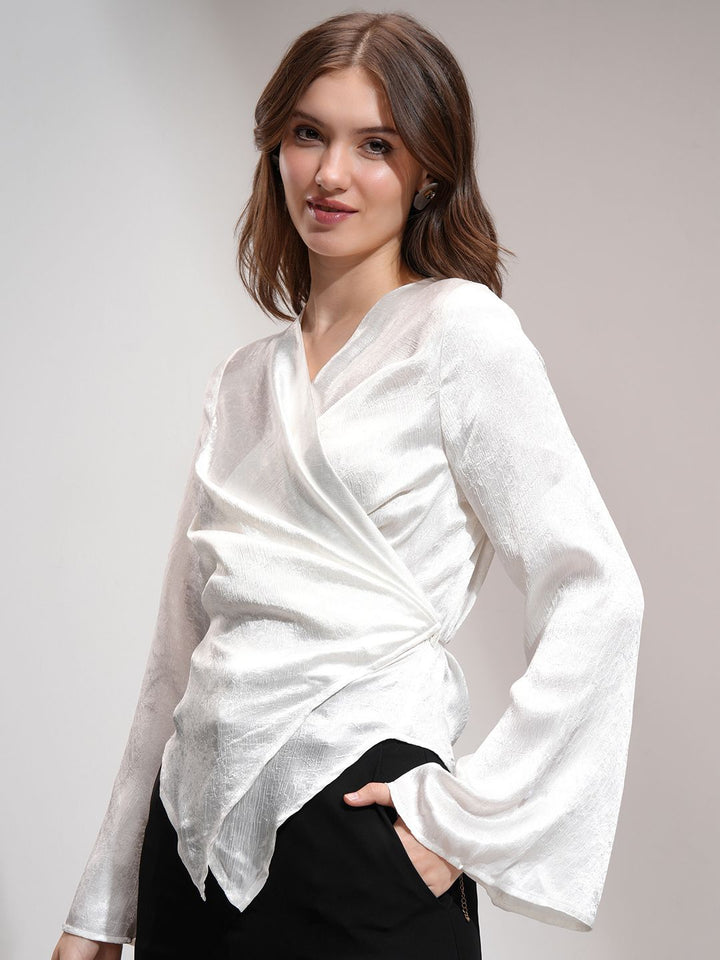 ESPYR By Tokyo Talkies Women Solid Ruched Top