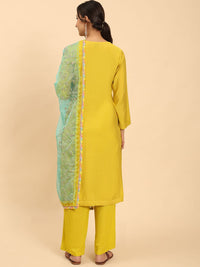 Mamicha Women Embroidered Thread Work Kurta