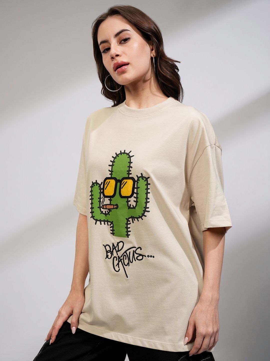 Street By Tokyo Talkies Women Solid Oversized Fit Chest Print T-Shirt