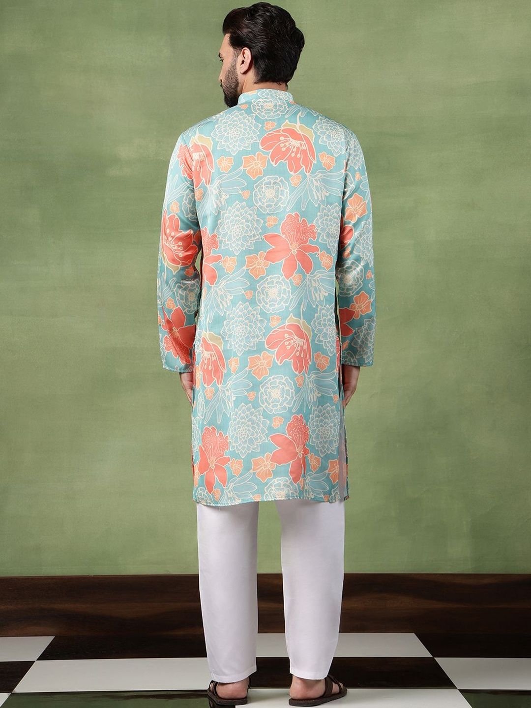 SOJANYA Men Floral Printed Kurta