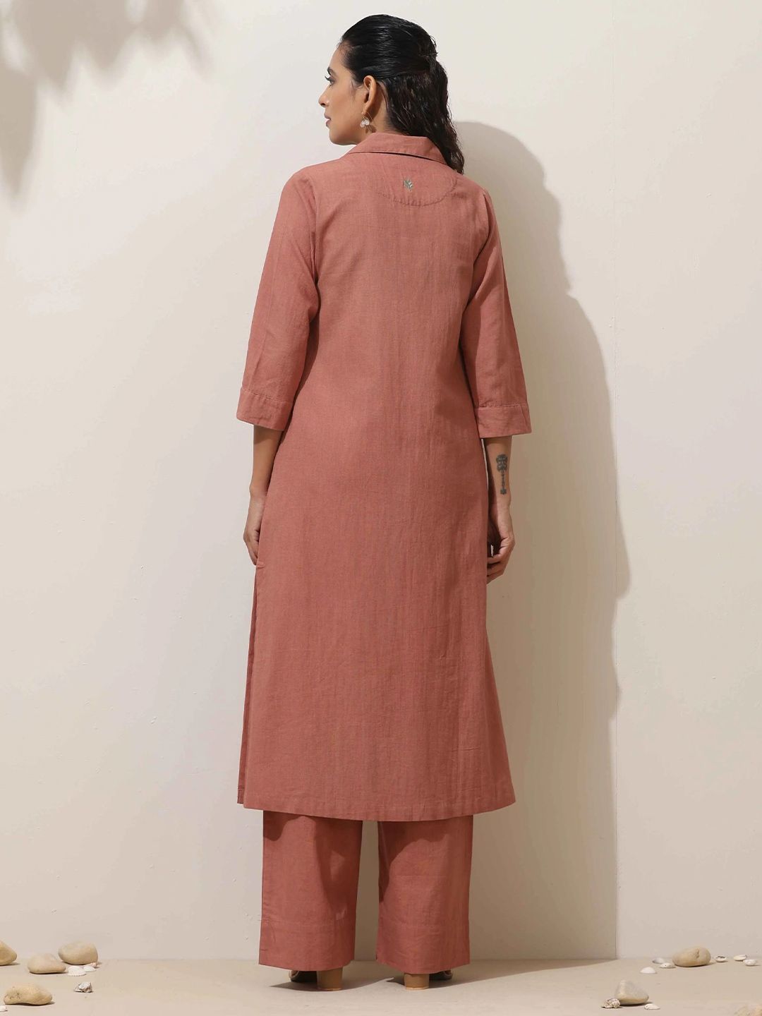 Truebrowns Wanita Pepejal Kurta dengan Palazzo