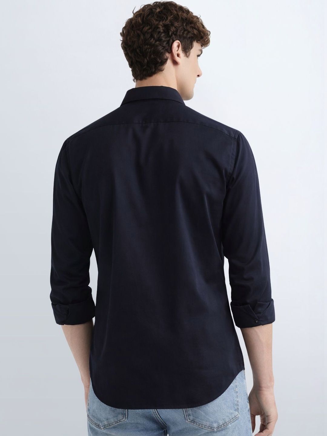 Baju Kasual Standard Lelaki ADRO