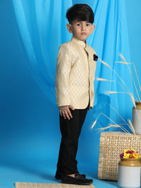 Vastramay Boys Slim-Fit Woven Design Banarasi Jacquard Bandhgala Blazer