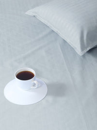 KLOTTHE Grey 300 TC King Bedsheet with 2 Pillow Covers