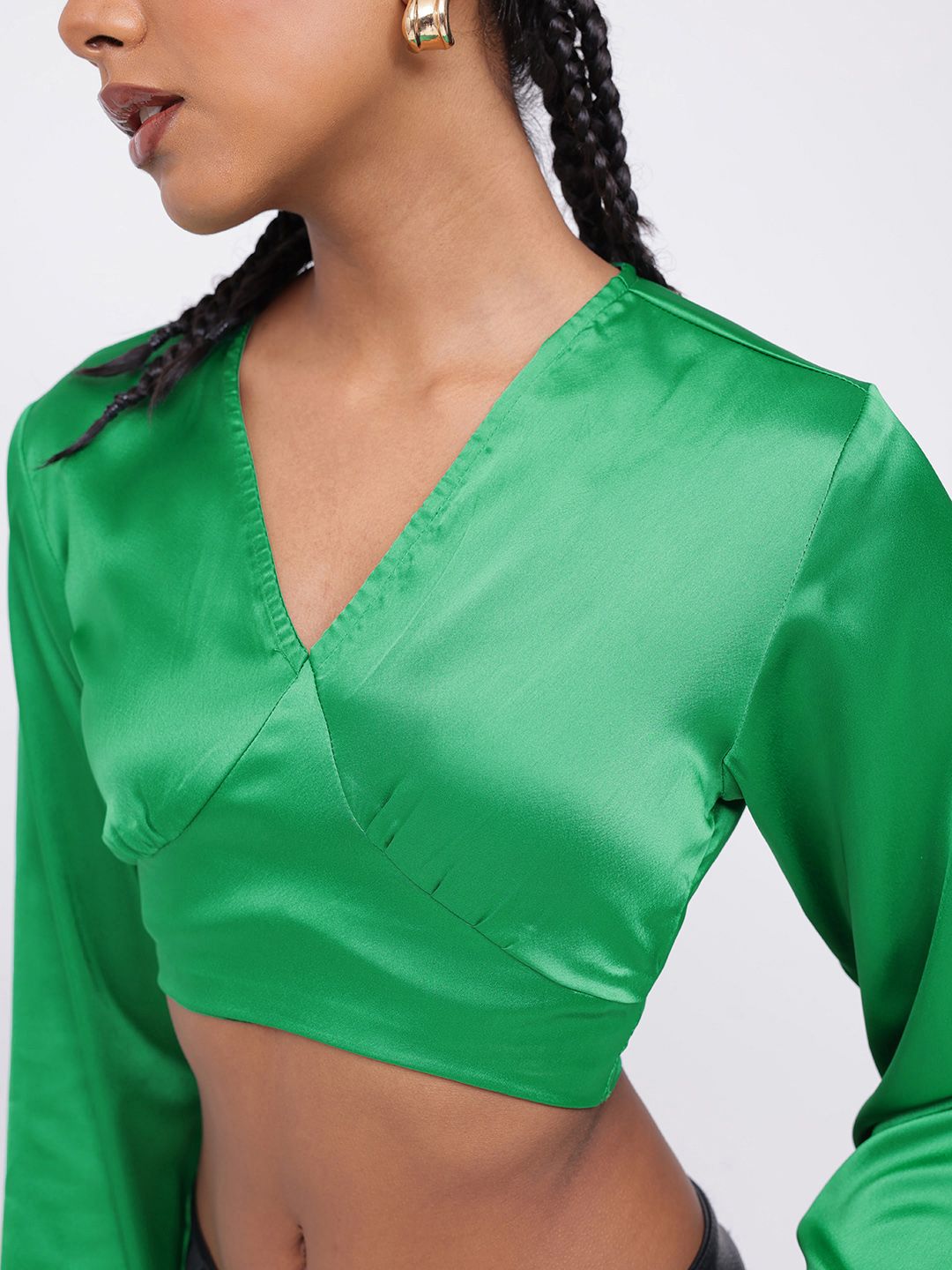 DressBerry Bright Emerald Satin Finish V-Neck Crop Top