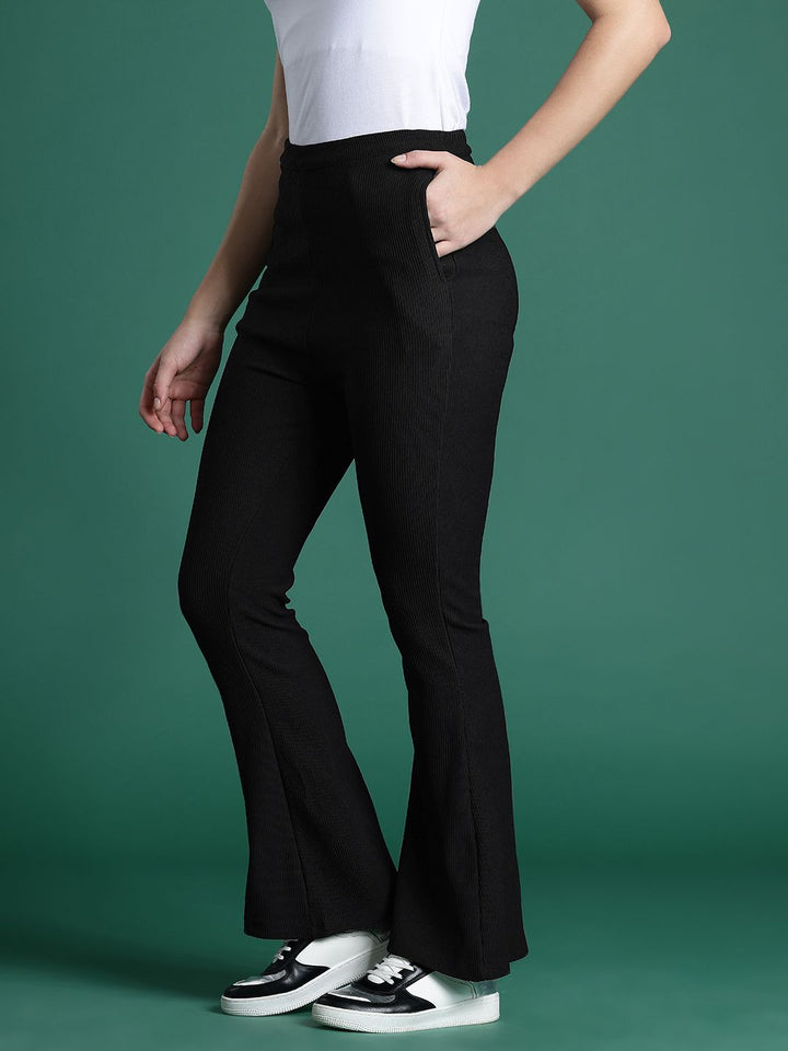 DressBerry Women Self-Striped Trousers