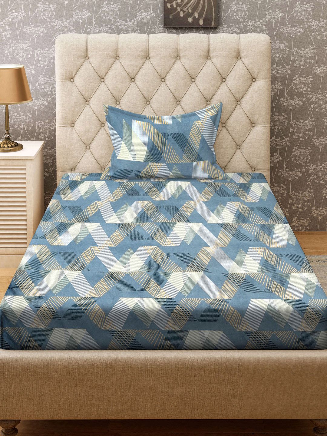 KLOTTHE Turquoise Blue & White Printed Fitted 300TC Single Bedsheet & Pillow Covers