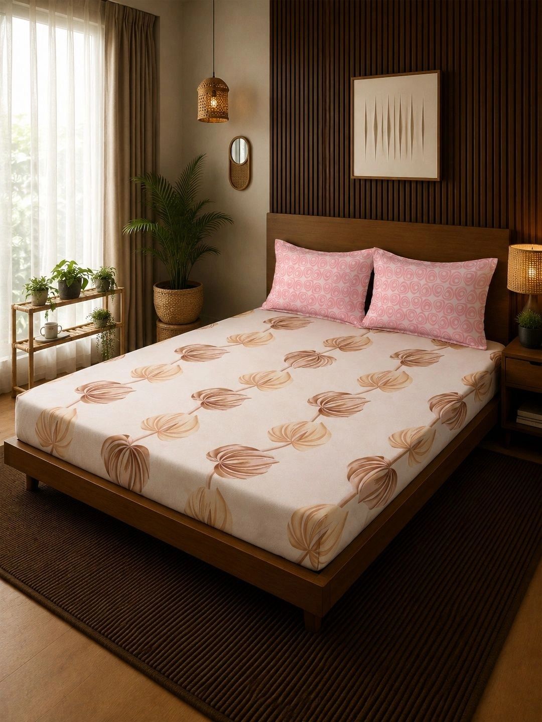 Moda Rapido X KLOTTHE Cream-Coloured & Pink Floral 300 TC King Bedsheet with 2 Pillow Covers