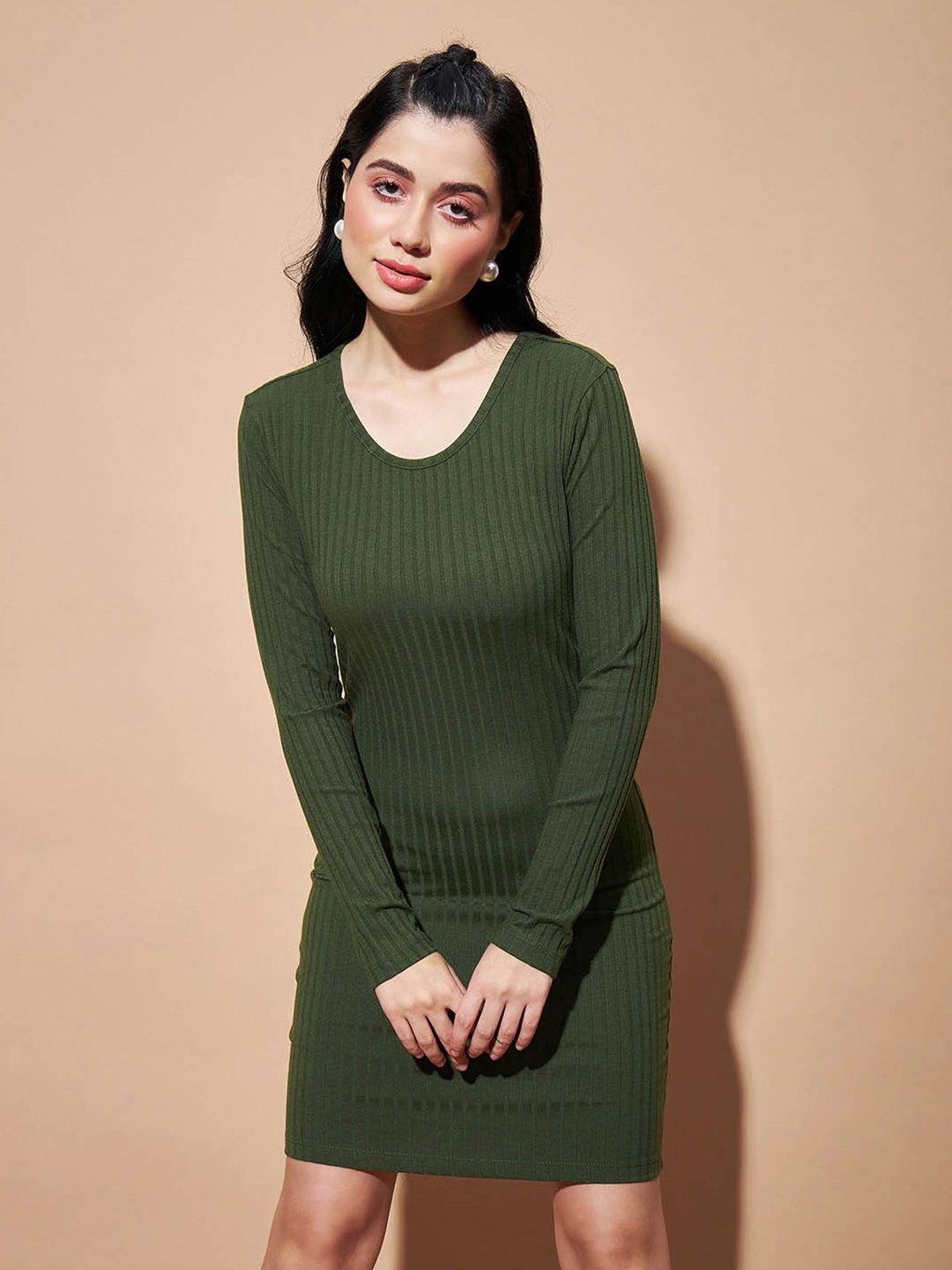 SASSAFRAS BASICS Cut-Out Ribbed Round Neck Bodycon Dress